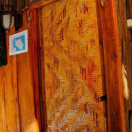Отель Nyuh Bengkok Tree House Batununggul Экстерьер фото